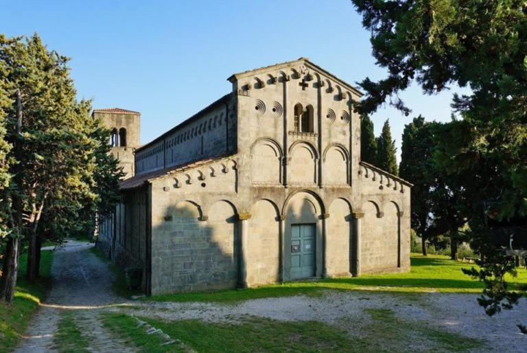 Casa Vacanze La Tosca Castelvecchio  Exterior photo